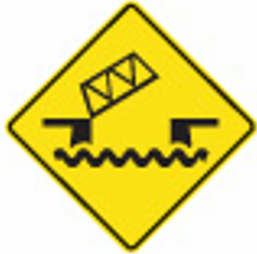 Bridge-ahead-lifts-or-swings